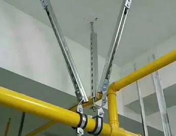 闸阀支撑架的质量要求。价格决定了淇滨抗震支撑框架的质量。